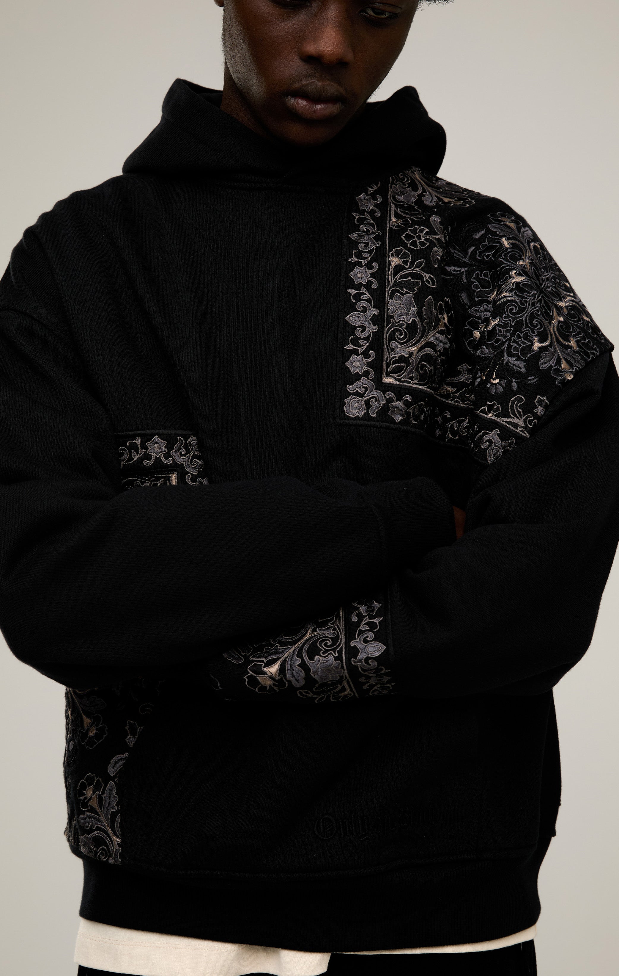 Tabriz Hood