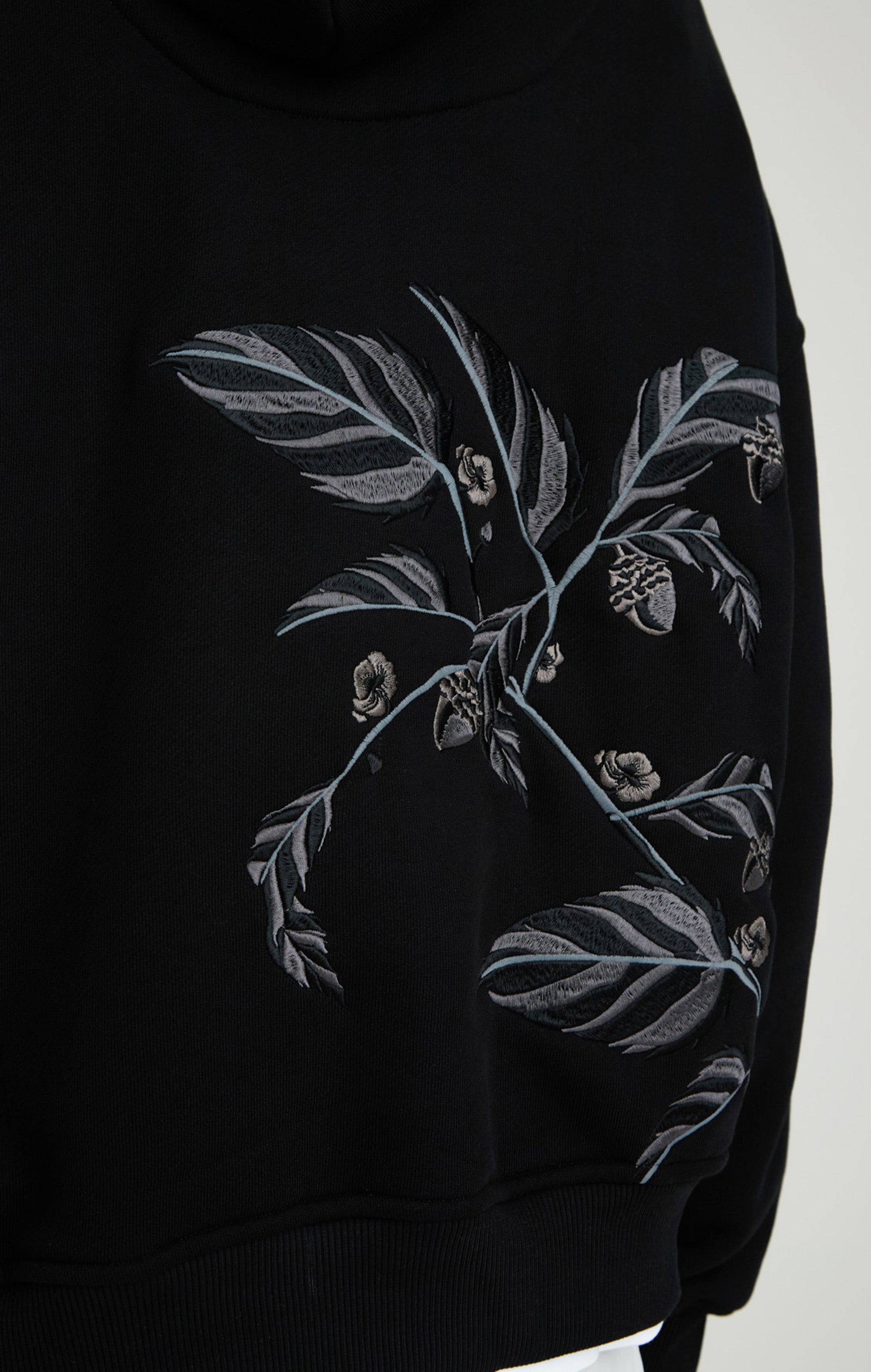 BLACK ACORN HOODIE