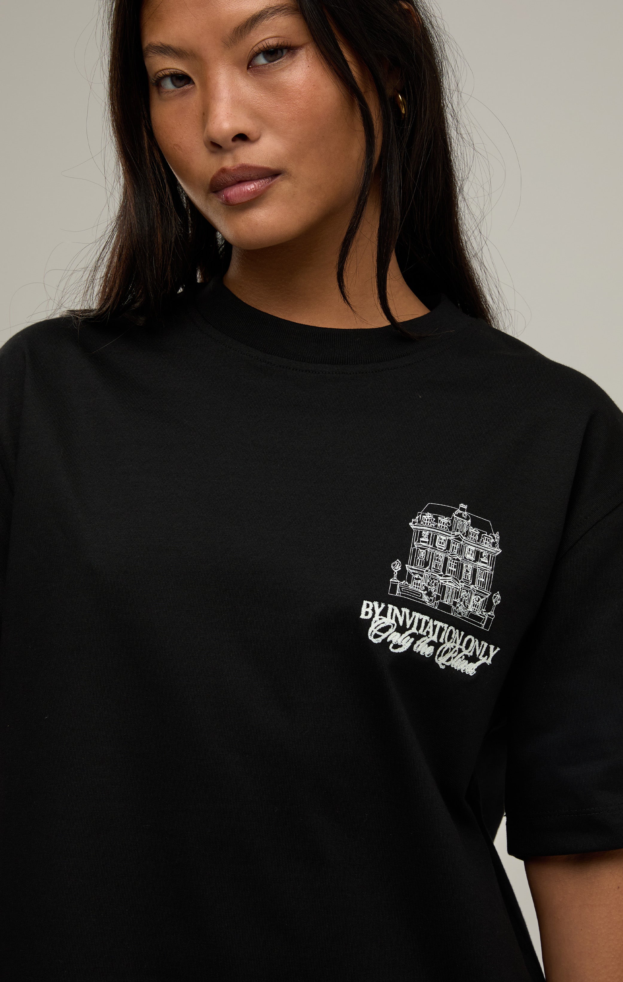 Durch Einladungs-T-Shirt