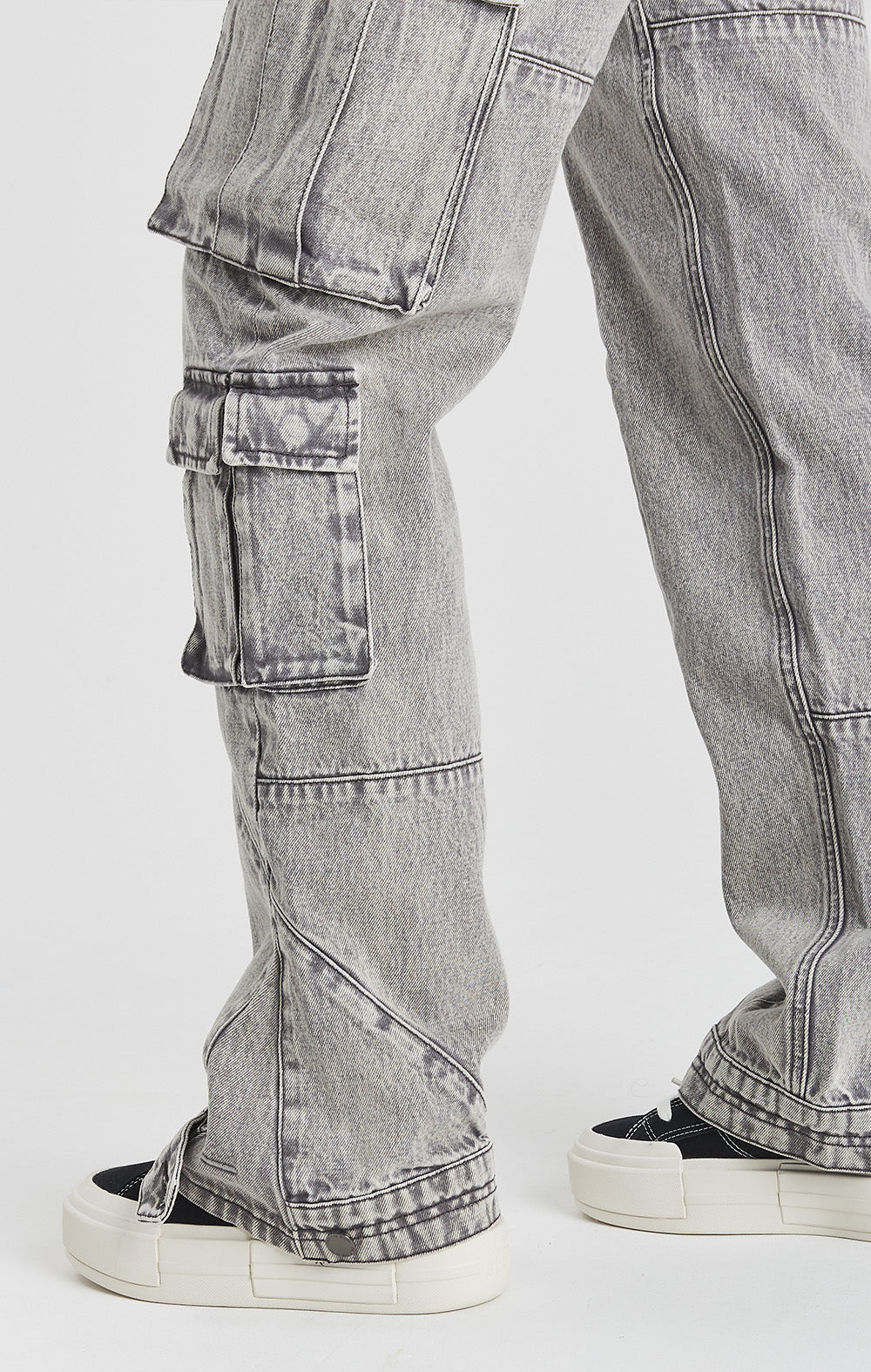 Silver Rock Denim Cargo Jeans - ONLY THE BLIND™