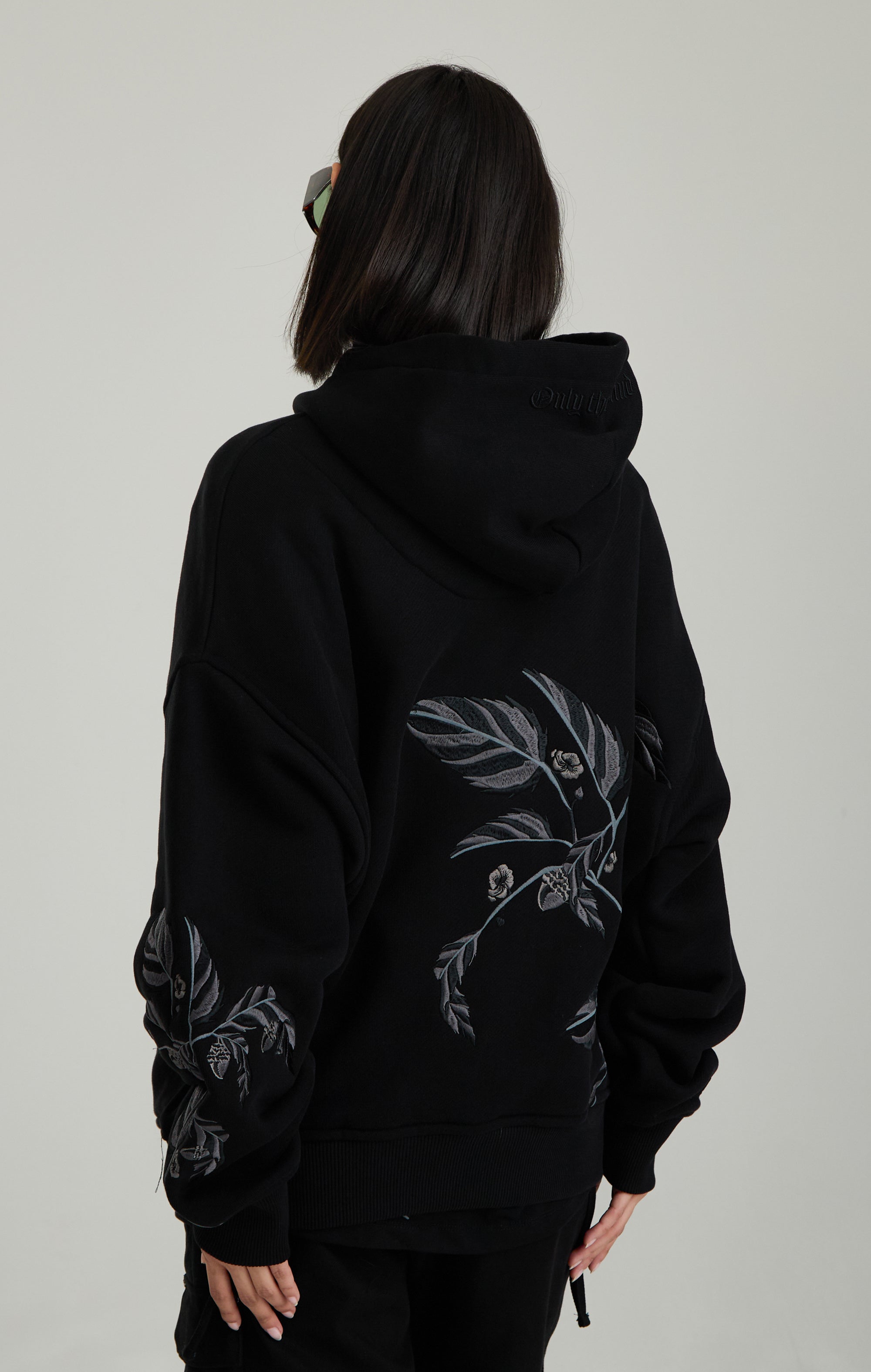 Schwarzer Eichel Hoodie