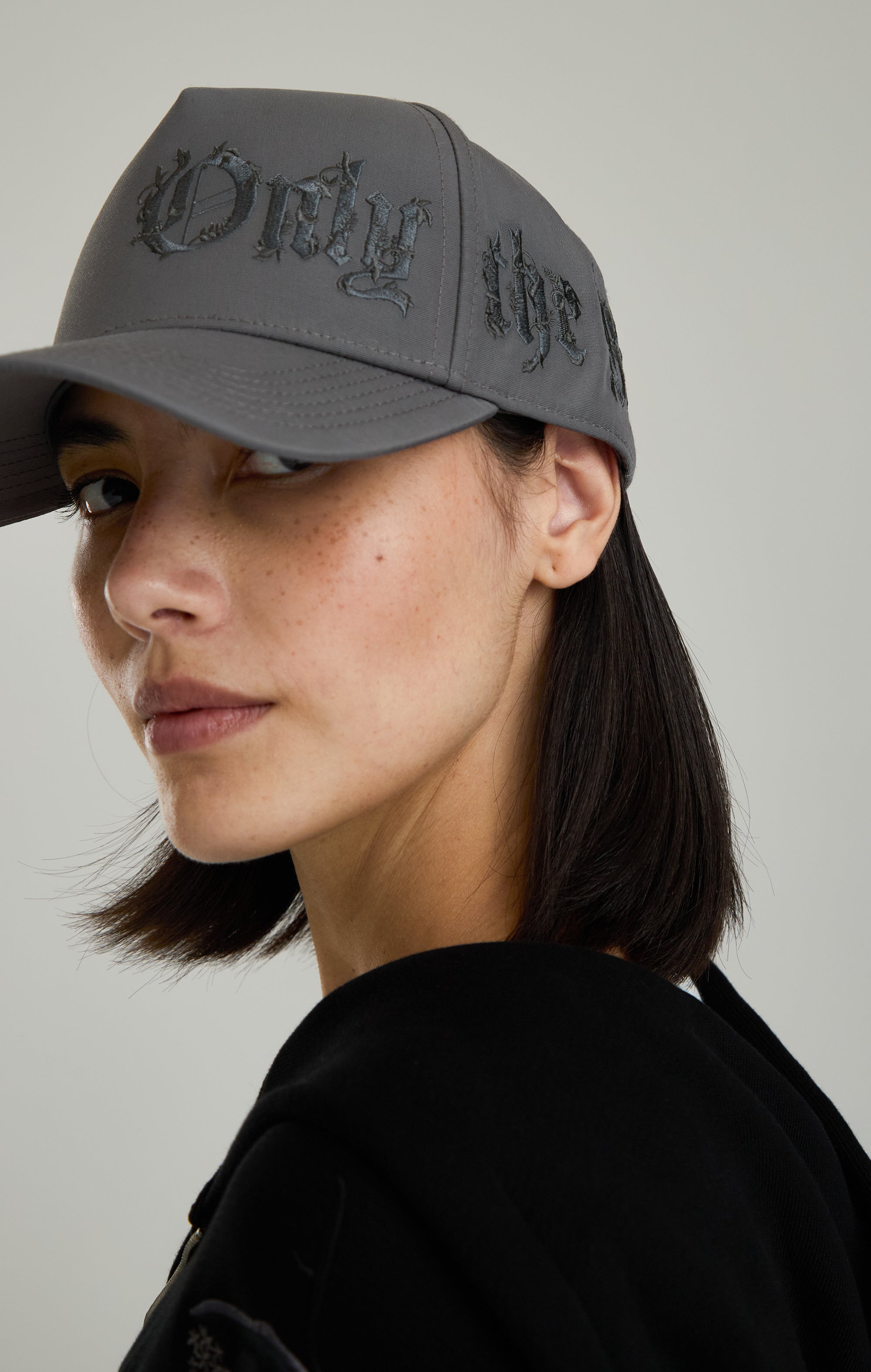 NYLON BAROQUE CALLIGRAPHY CAP