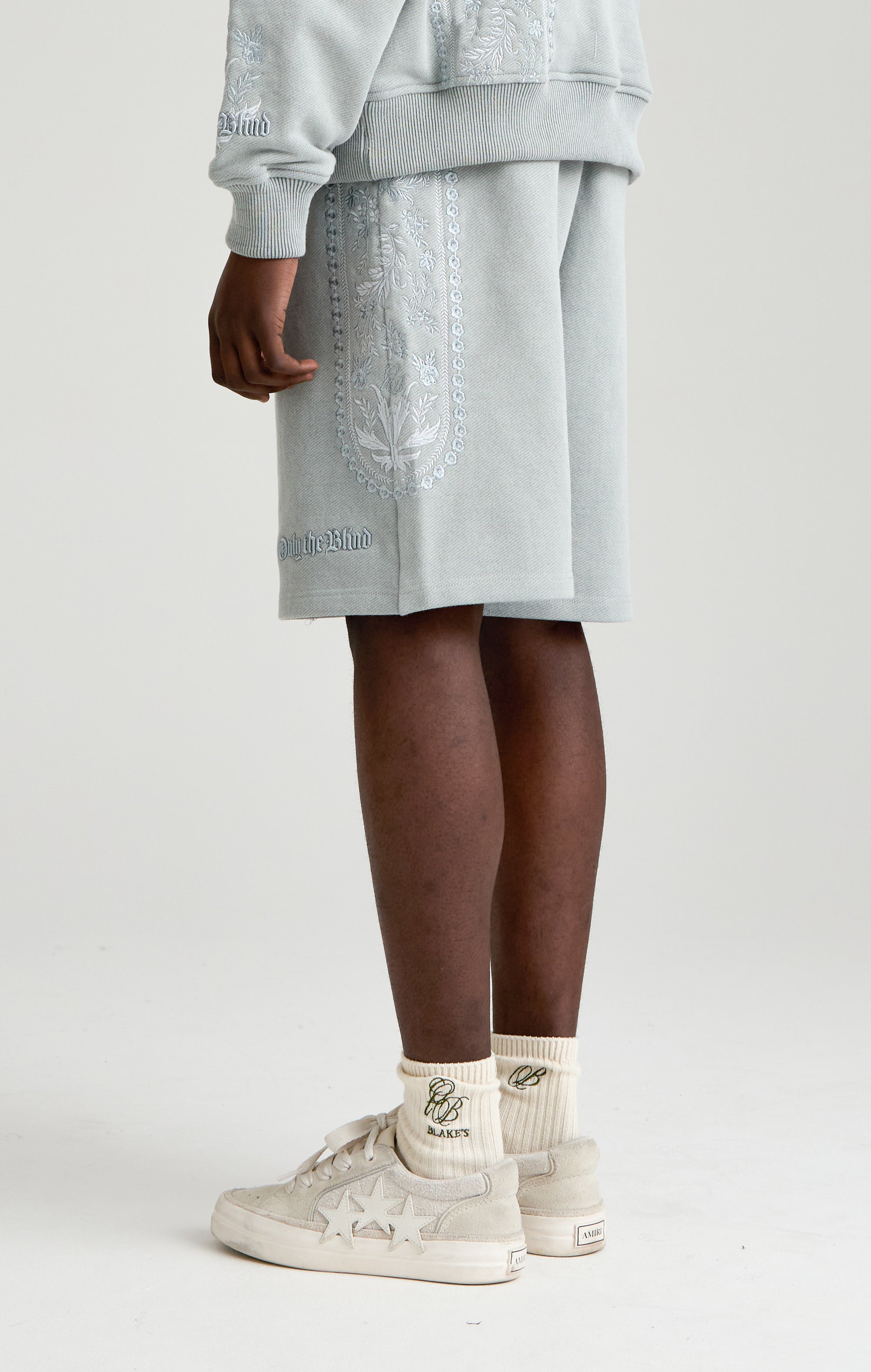 TAPESTRY IN GREY SHORT