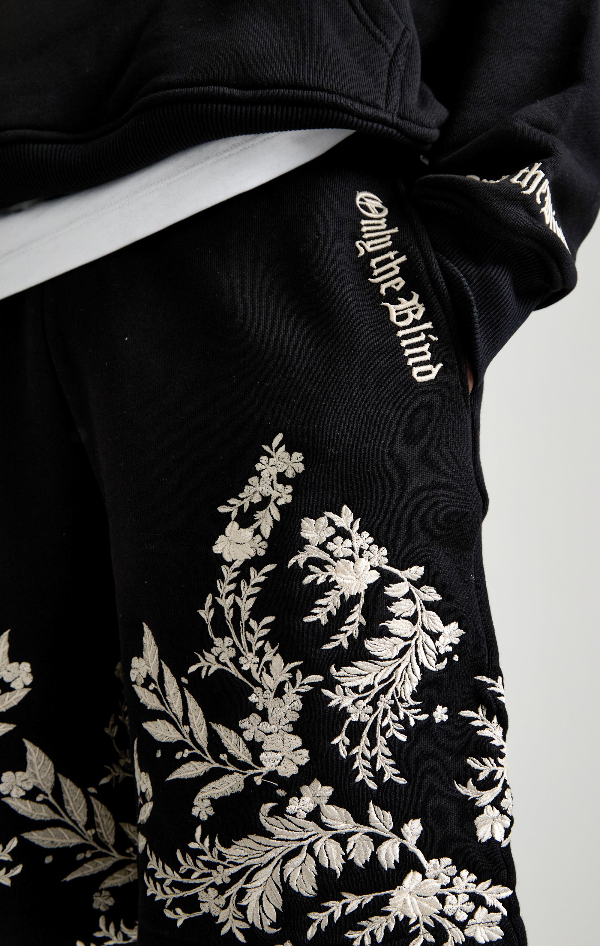 WHISPERS IN THE BLOOM SHORT