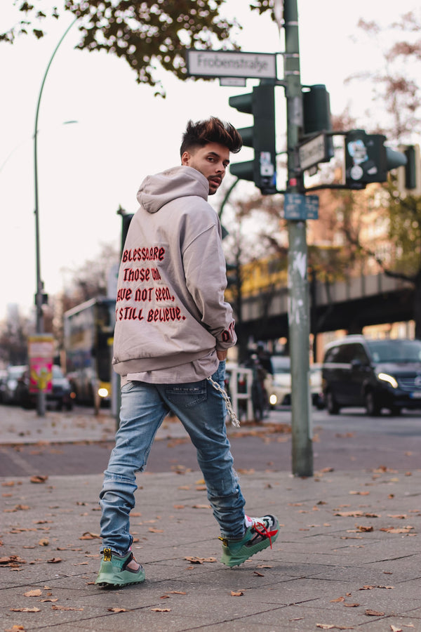 INFLUENCER SPOTLIGHT: @GONOLIVIER