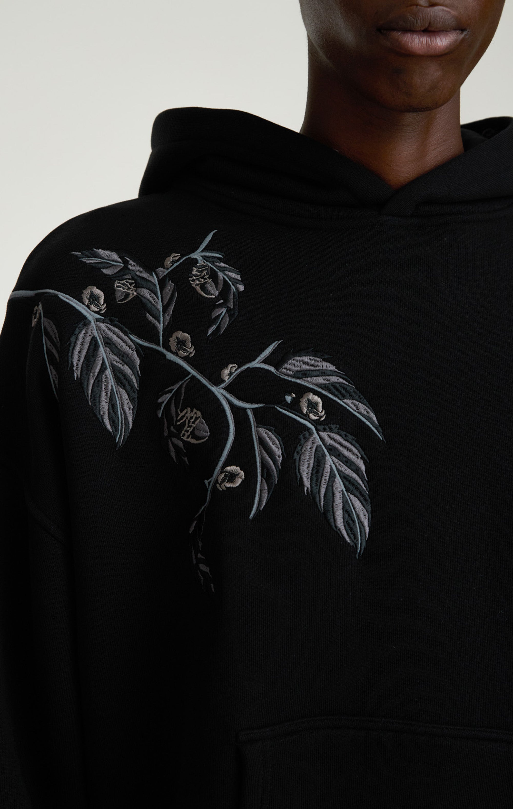 BLACK ACORN HOODIE