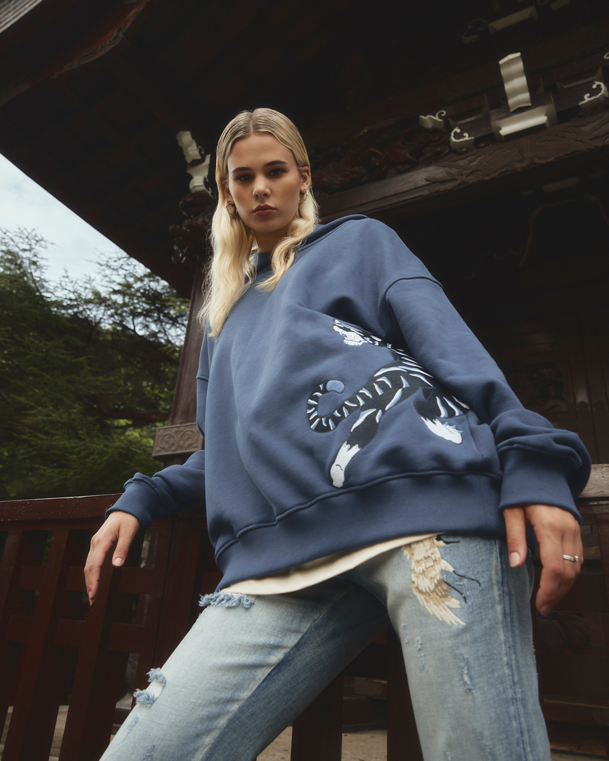 Azure Tiger Statement Hoodie - ONLY THE BLIND™