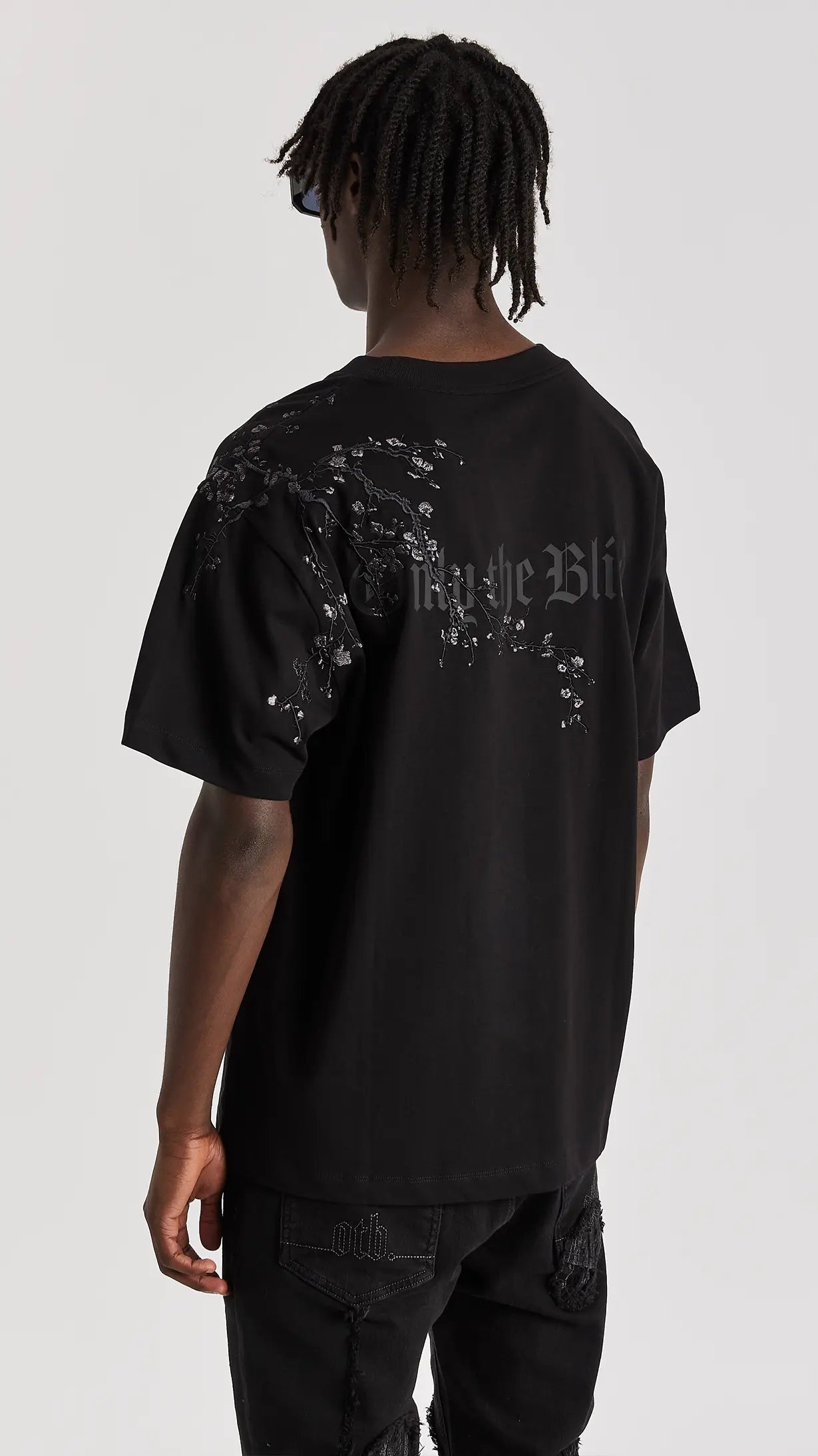 BLACK BLOSSOM T-SHIRT