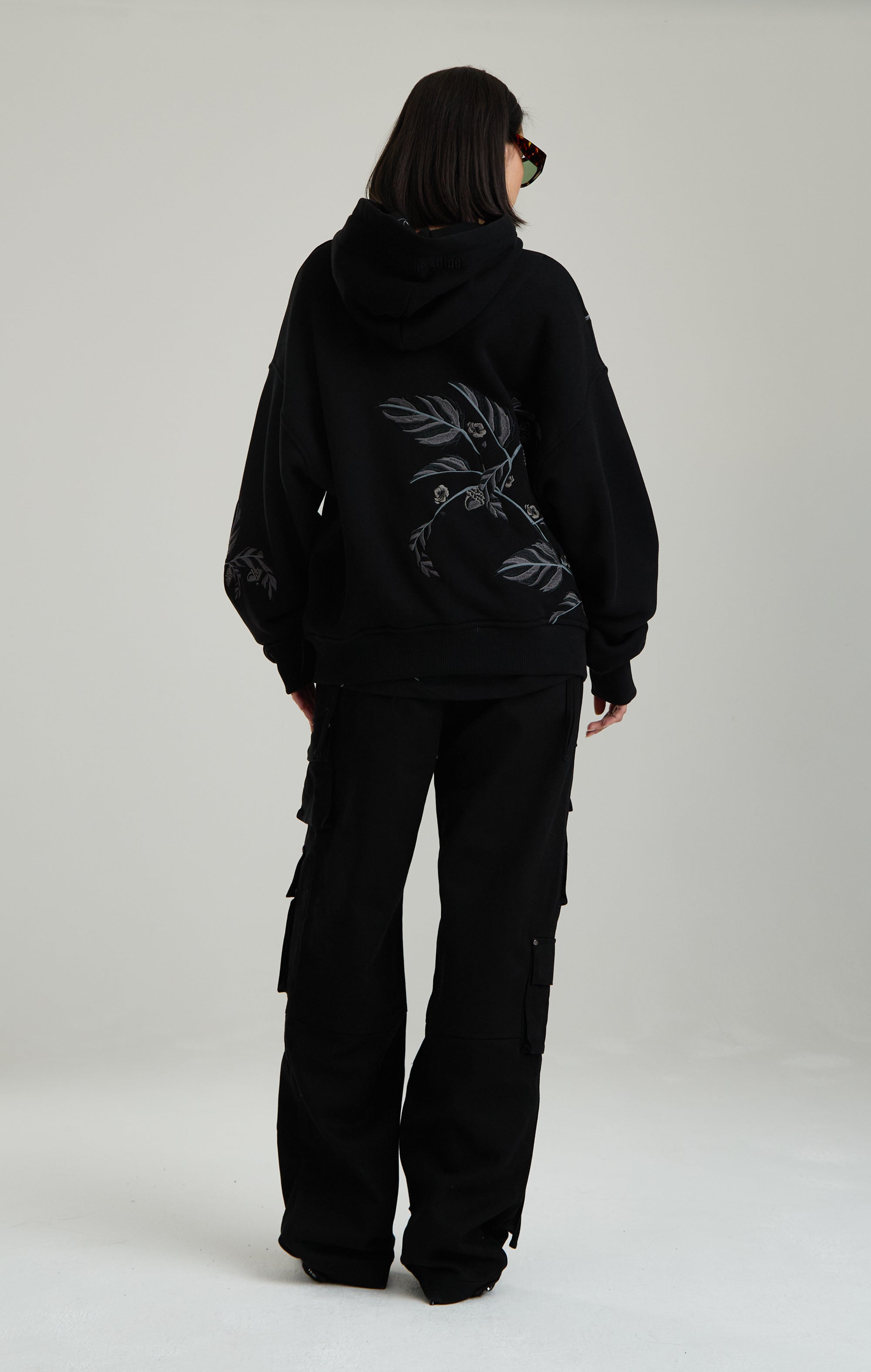 Schwarzer Eichel Hoodie