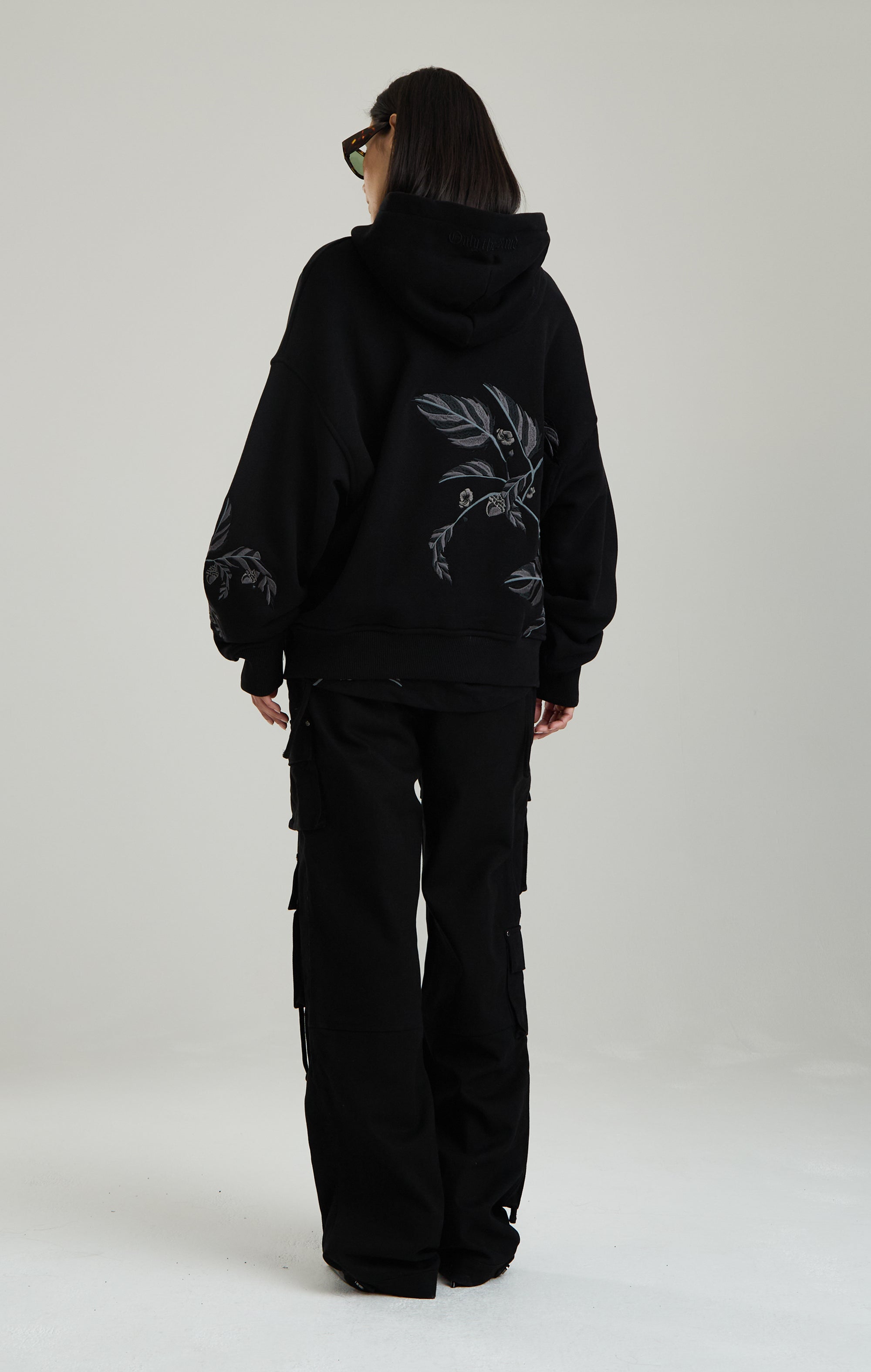 Schwarzer Eichel Hoodie