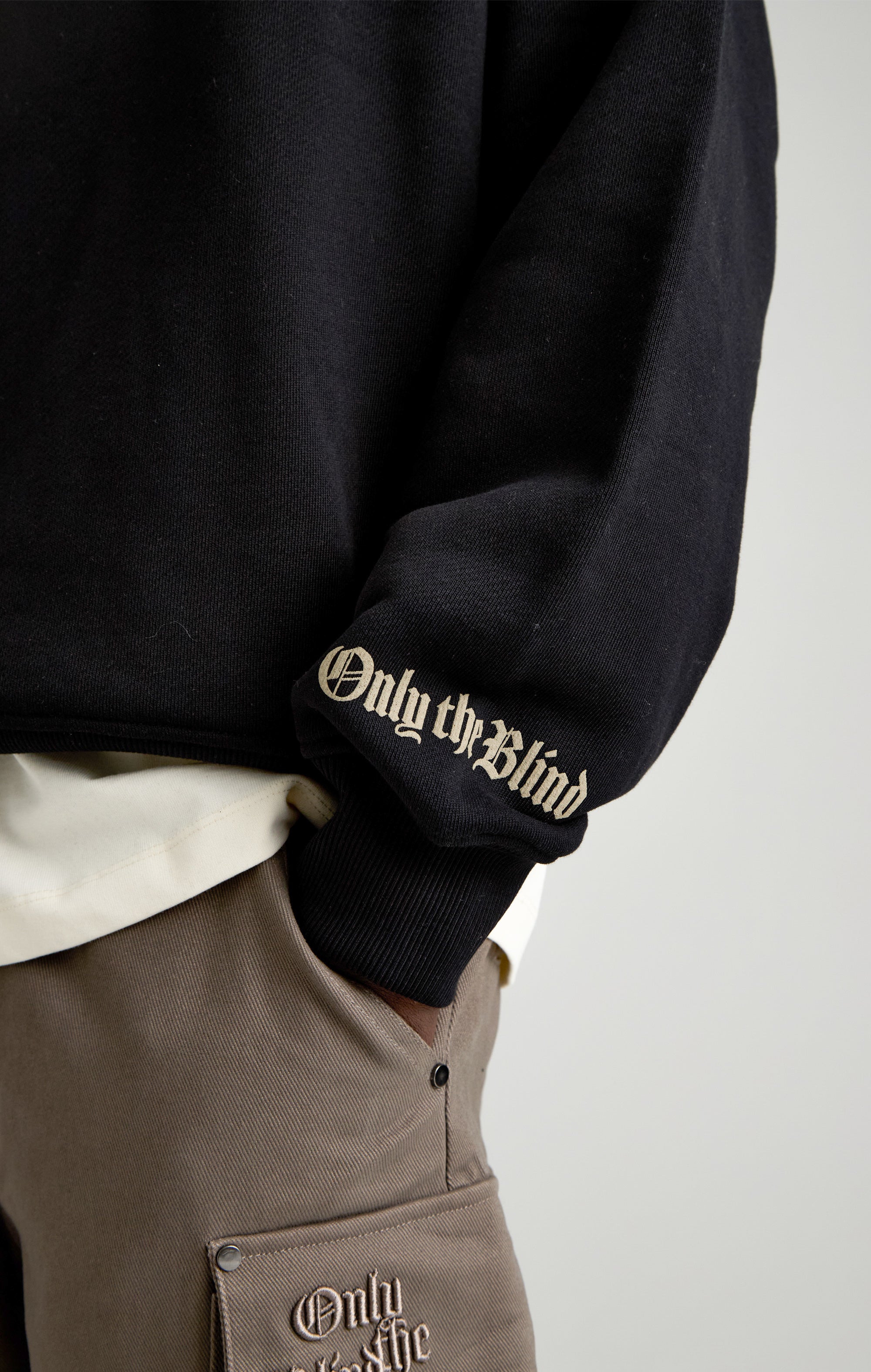 Maßgeschneiderte Tour Co. Sweatshirt