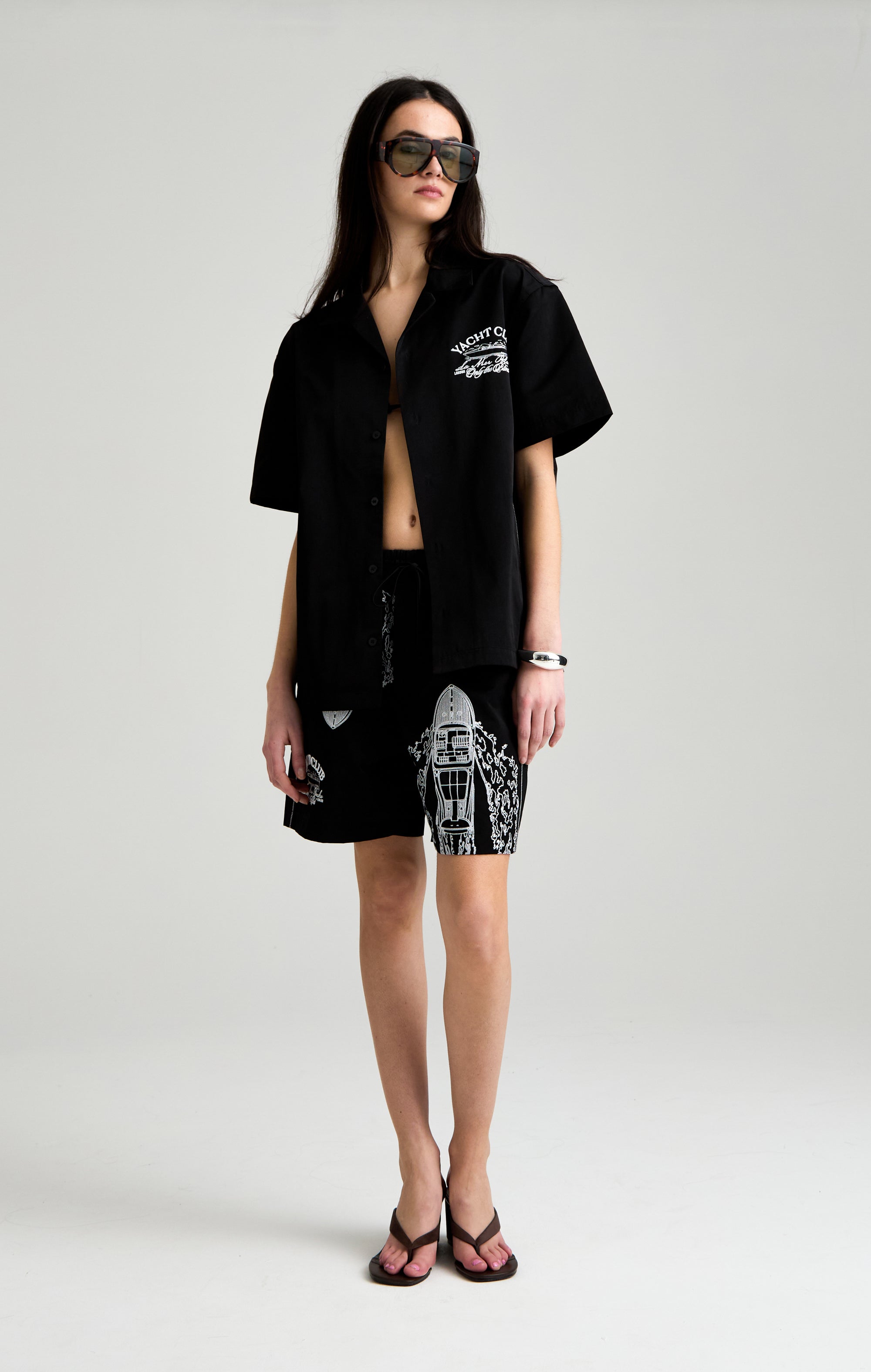 BLACK YACHT CLUB SHORT