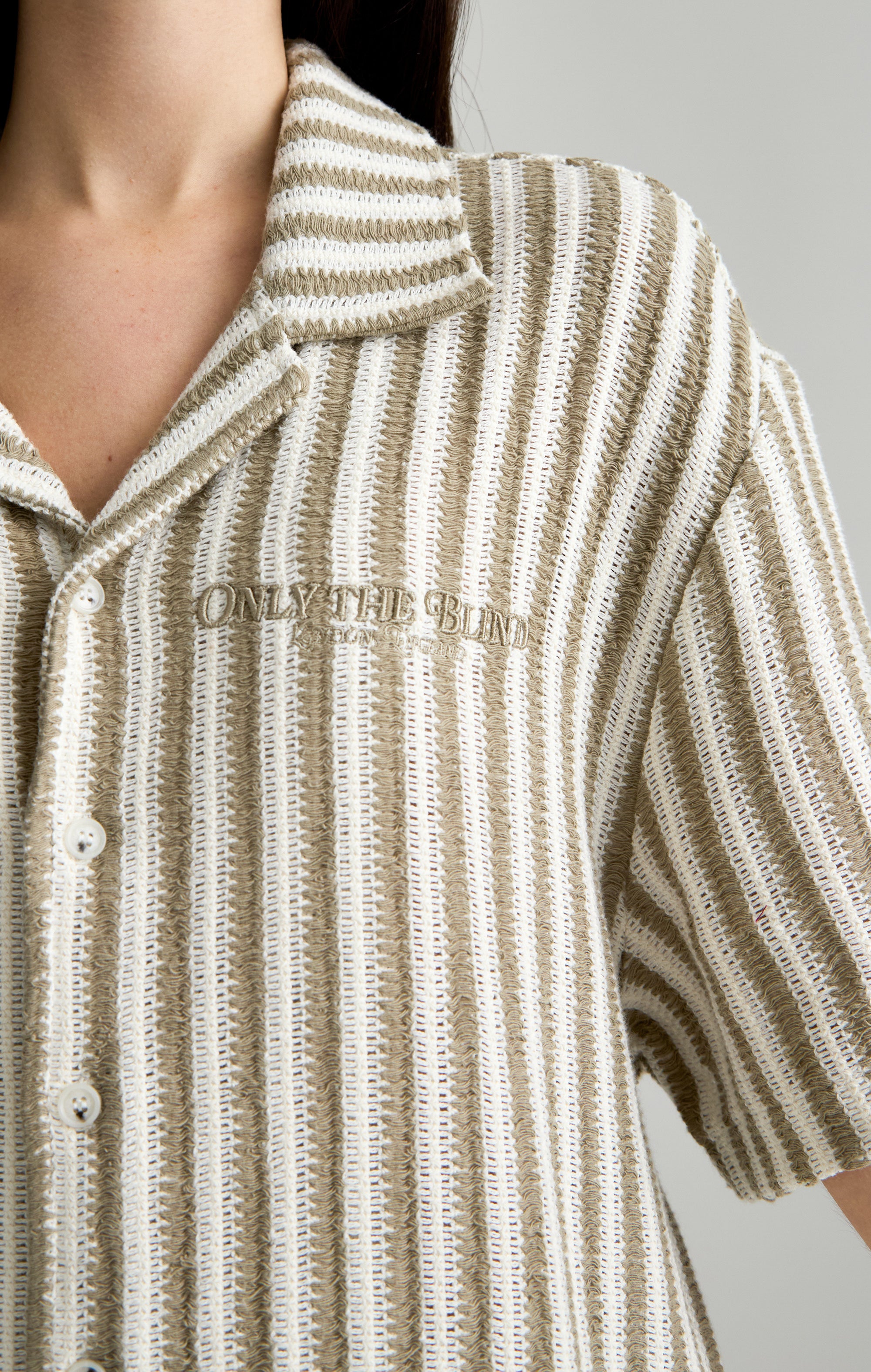 CROCHET RESORT SHIRT