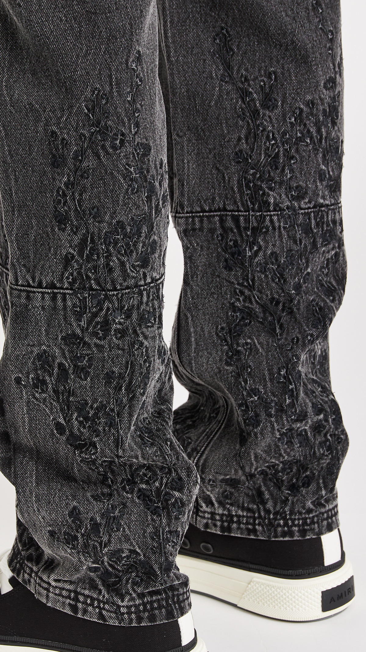 FLORAL NIGHT DENIM JEANS - ONLY THE BLIND™