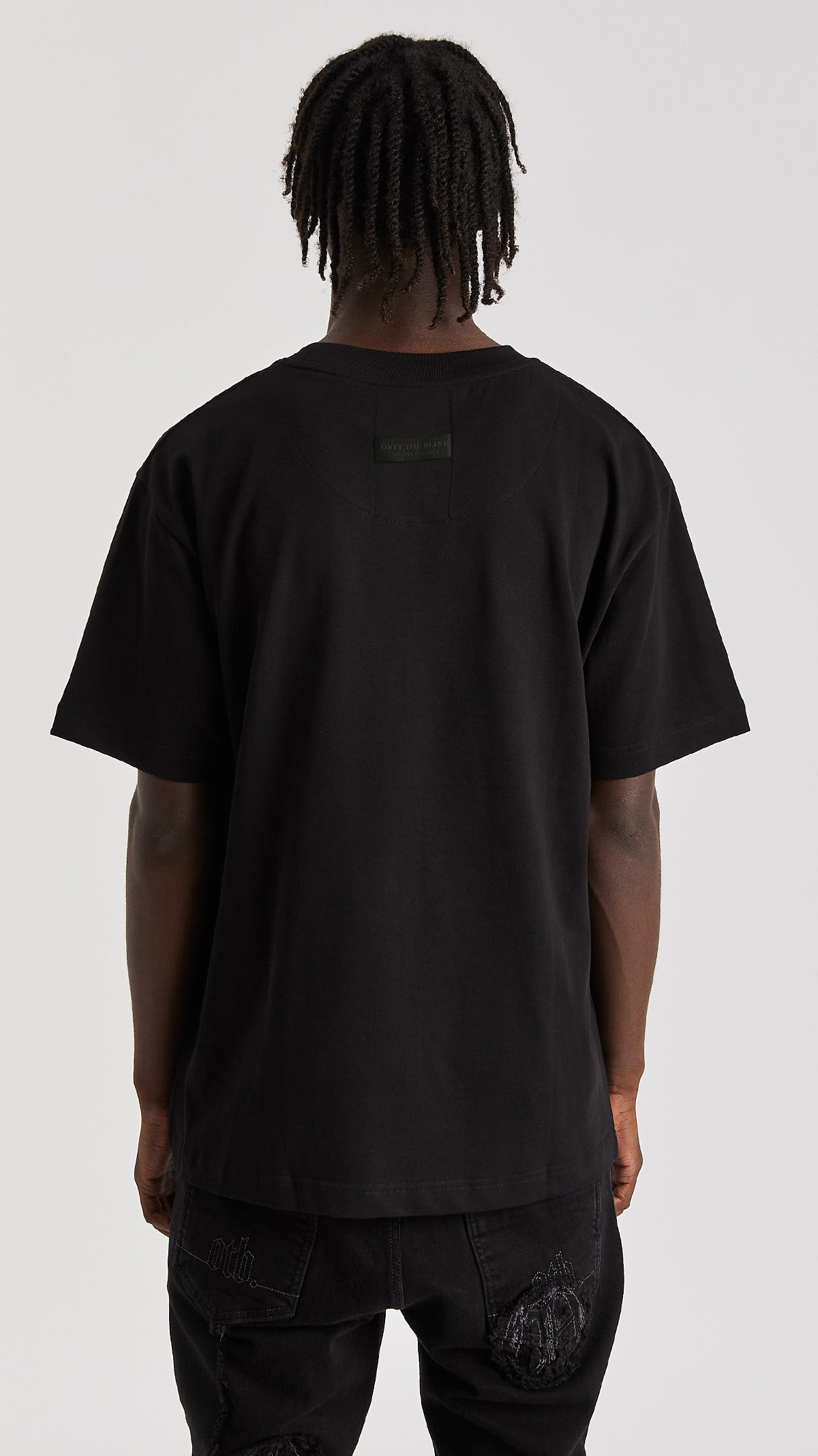 Onyx Minimal Tee