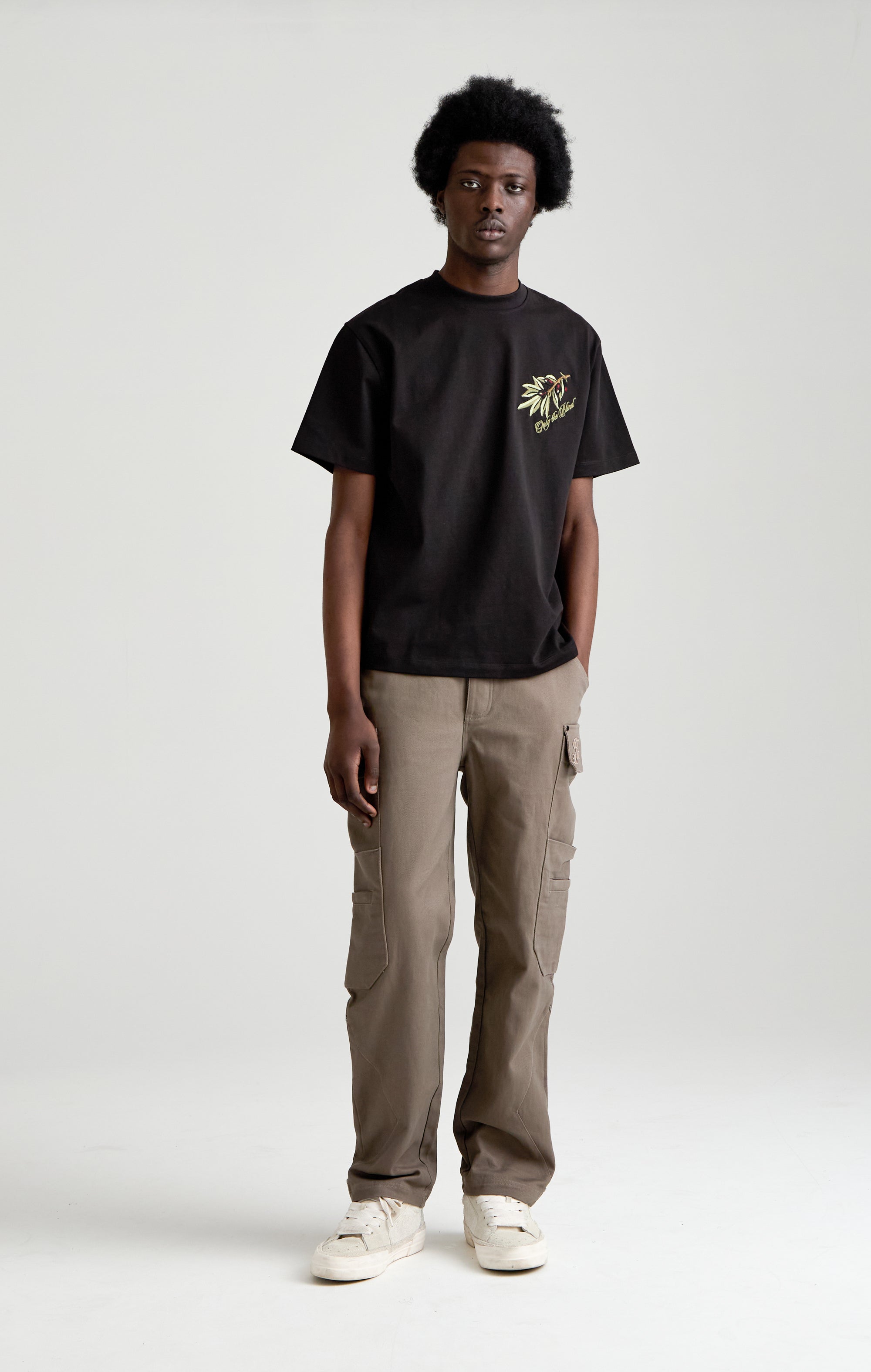 NOIR D'OLIVIER T-SHIRT