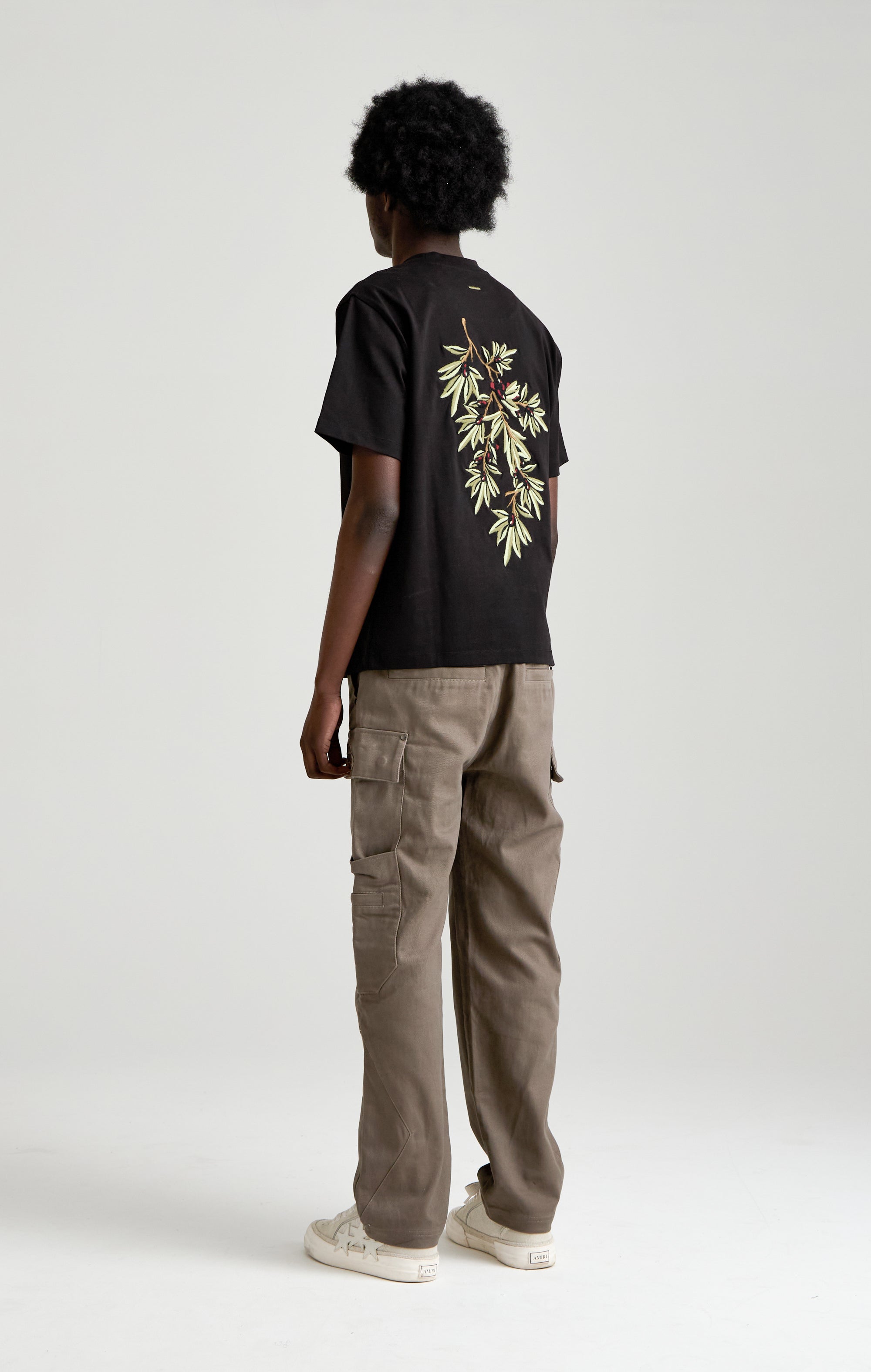 NOIR D'OLIVIER T-SHIRT