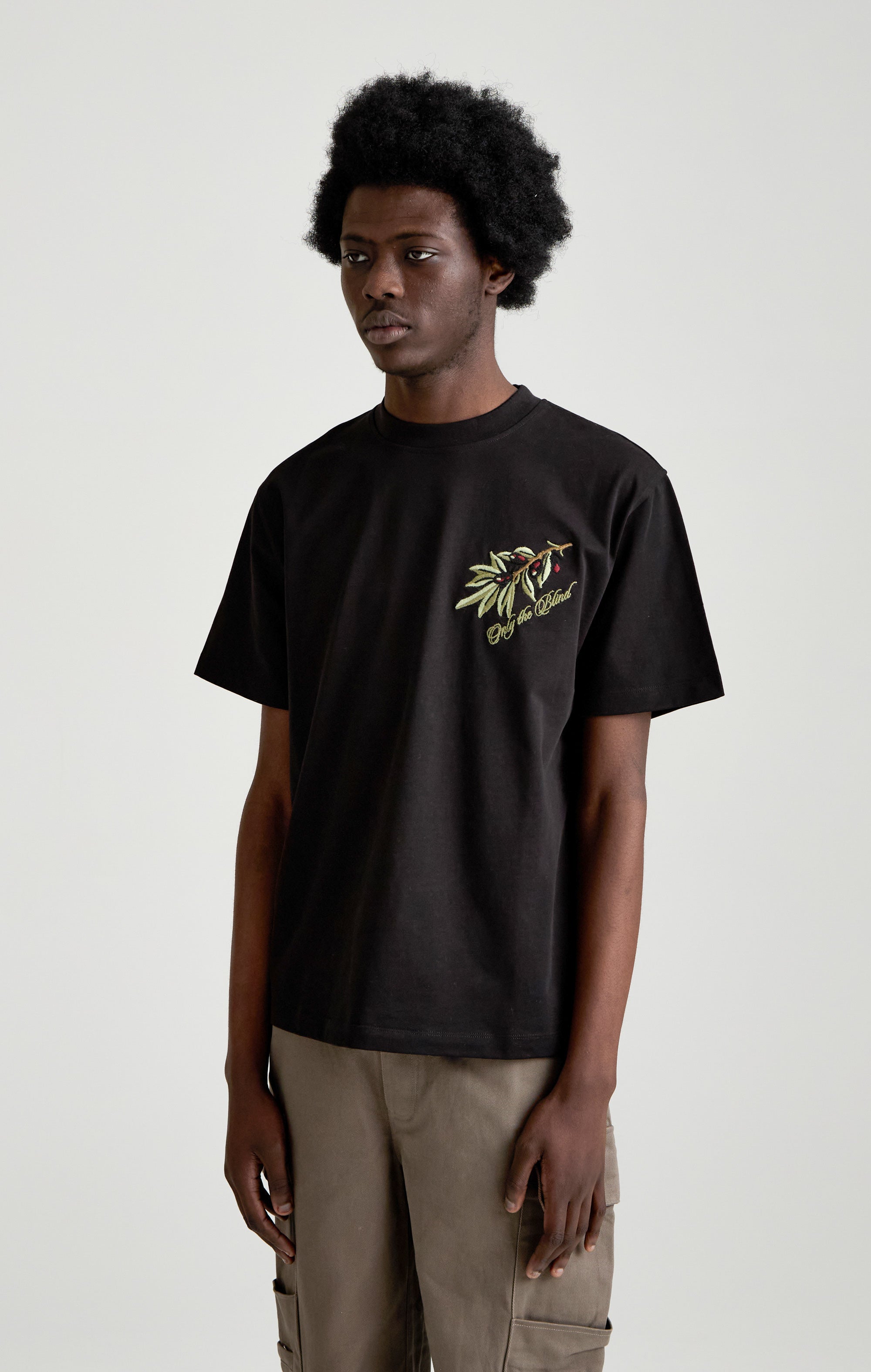 NOIR D'OLIVIER T-SHIRT