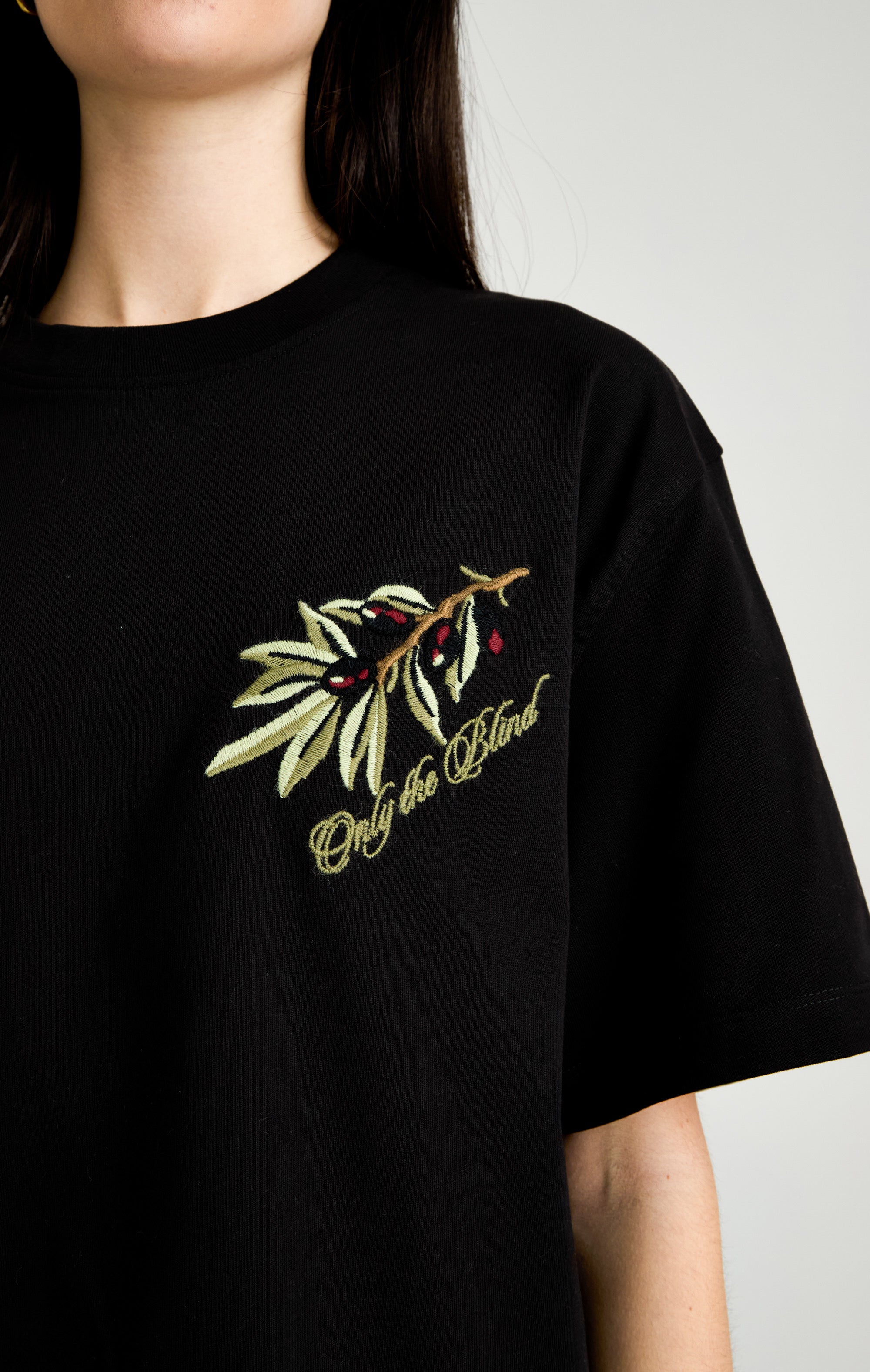 ONLY THE BLIND - NOIR D'OLIVIER T-SHIRT