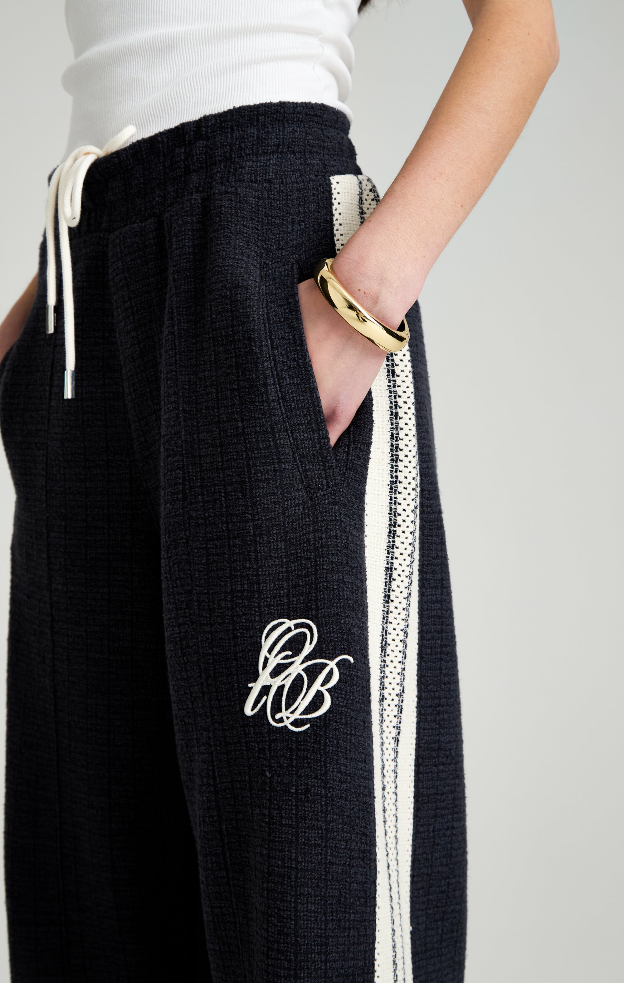 Hose der Port Lounge