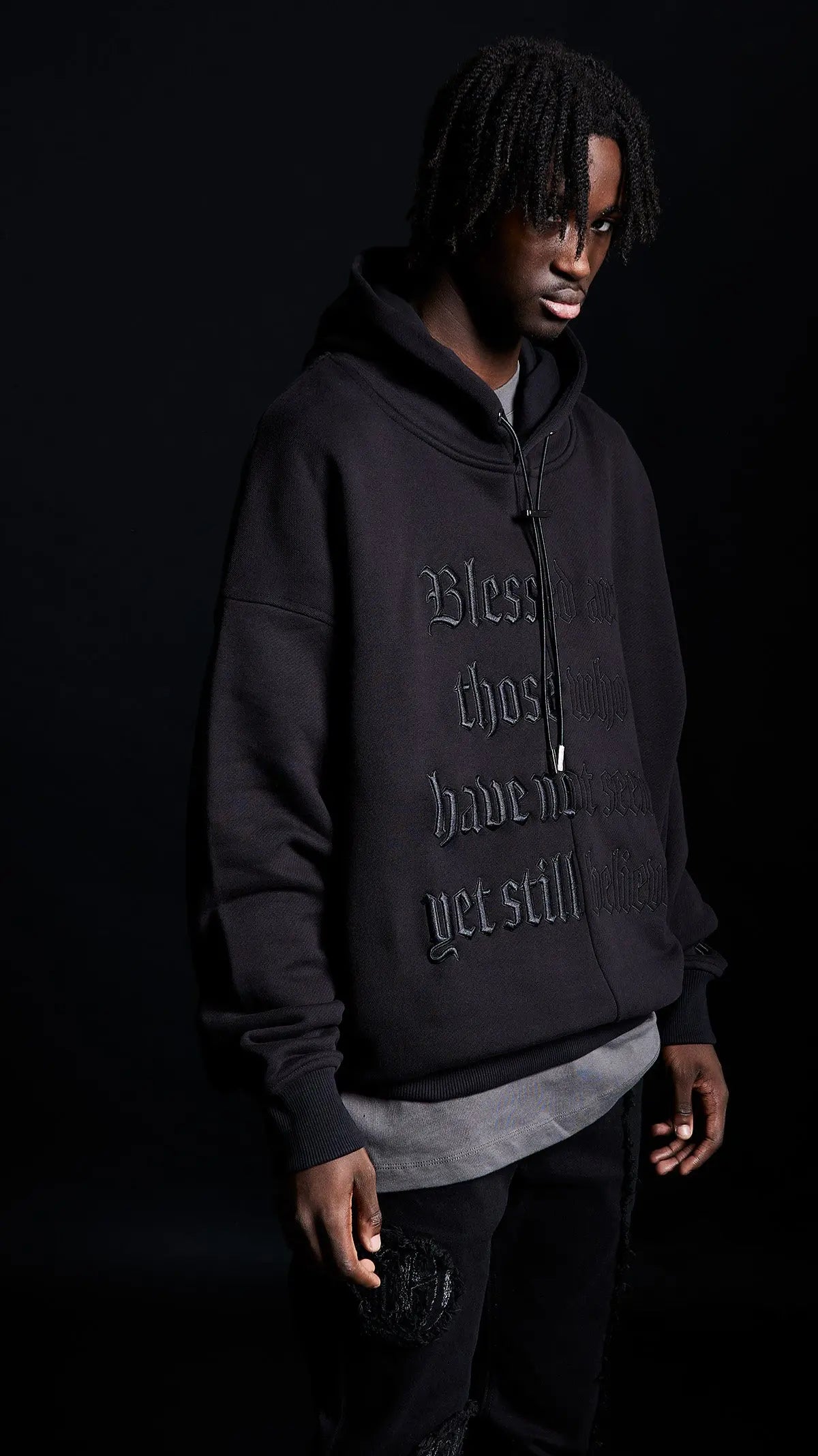 BLACK SPLIT STATEMENT HOODIE