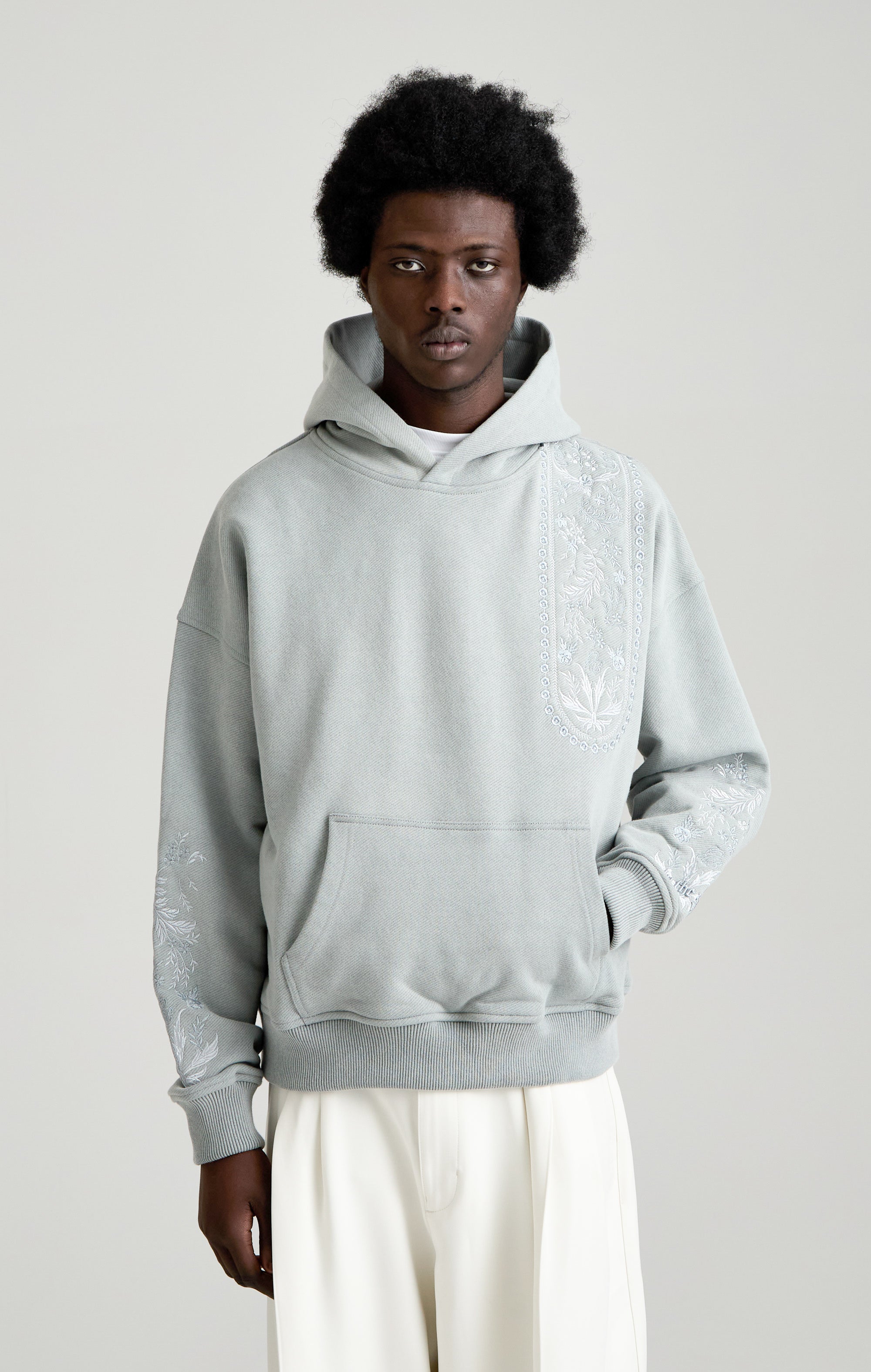 TAPESTRY IN GREY HOOD