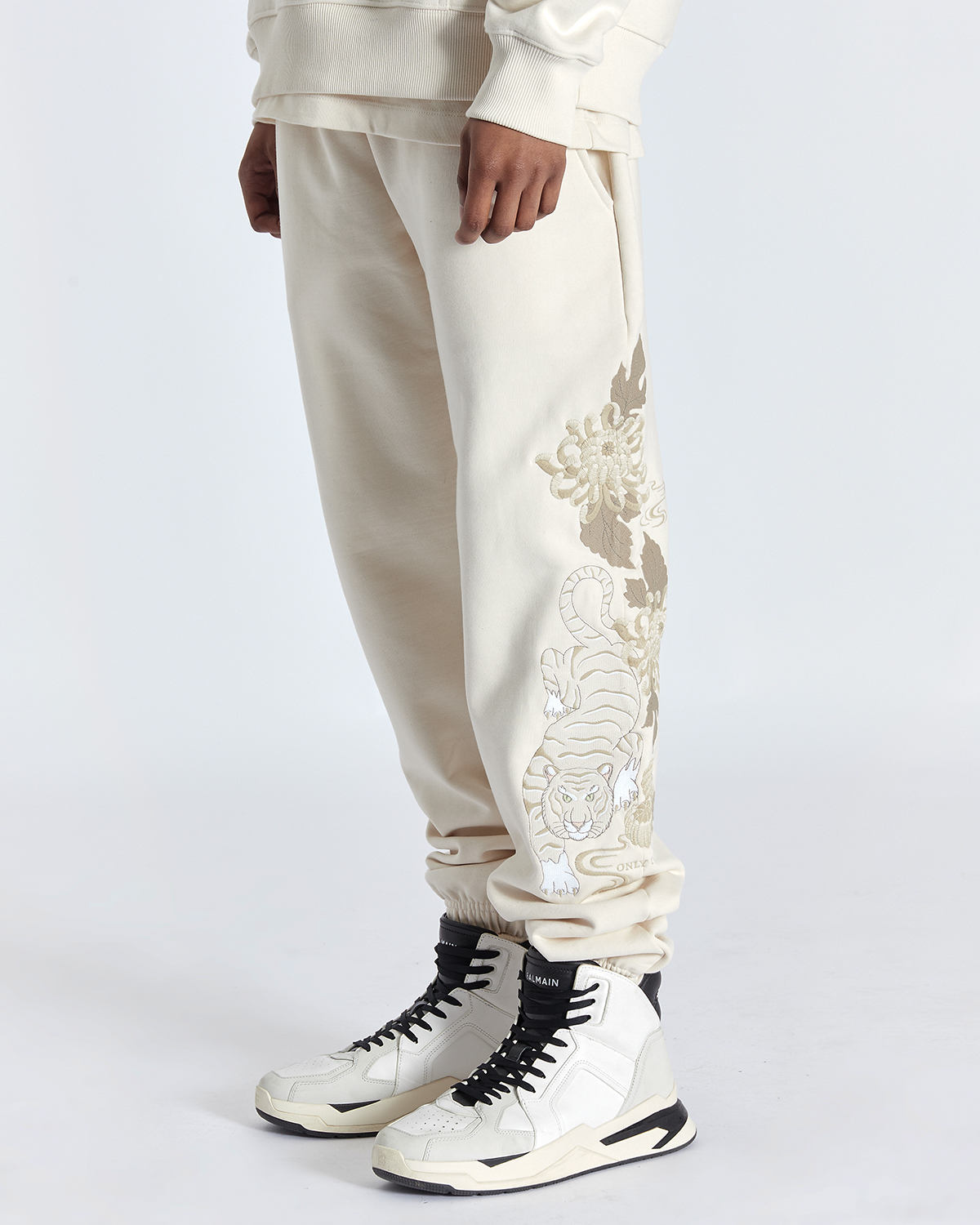 SAND KODA TIGER SWEATPANTS