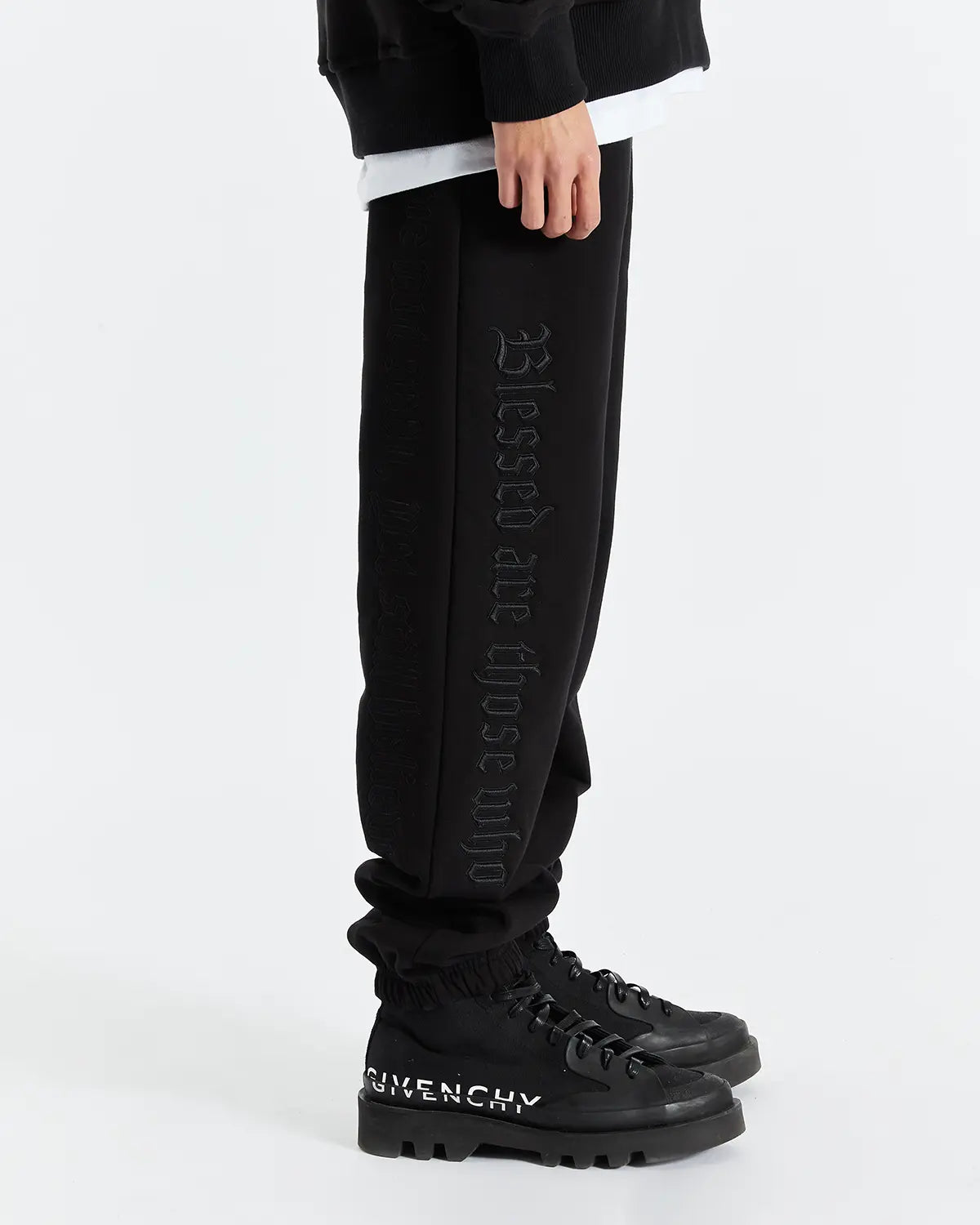 BLACK SPLIT STATEMENT SWEATPANTS