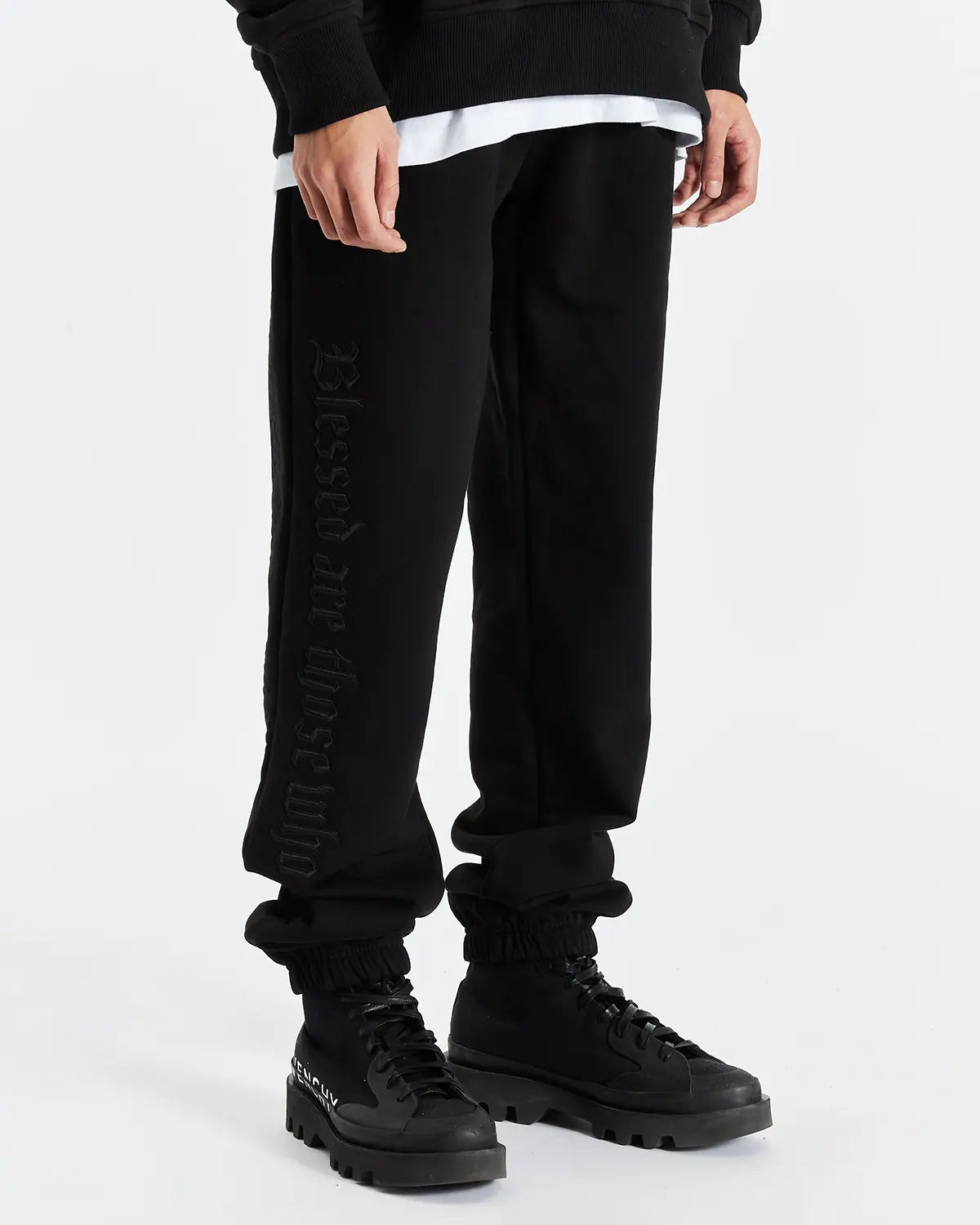 BLACK SPLIT STATEMENT SWEATPANTS