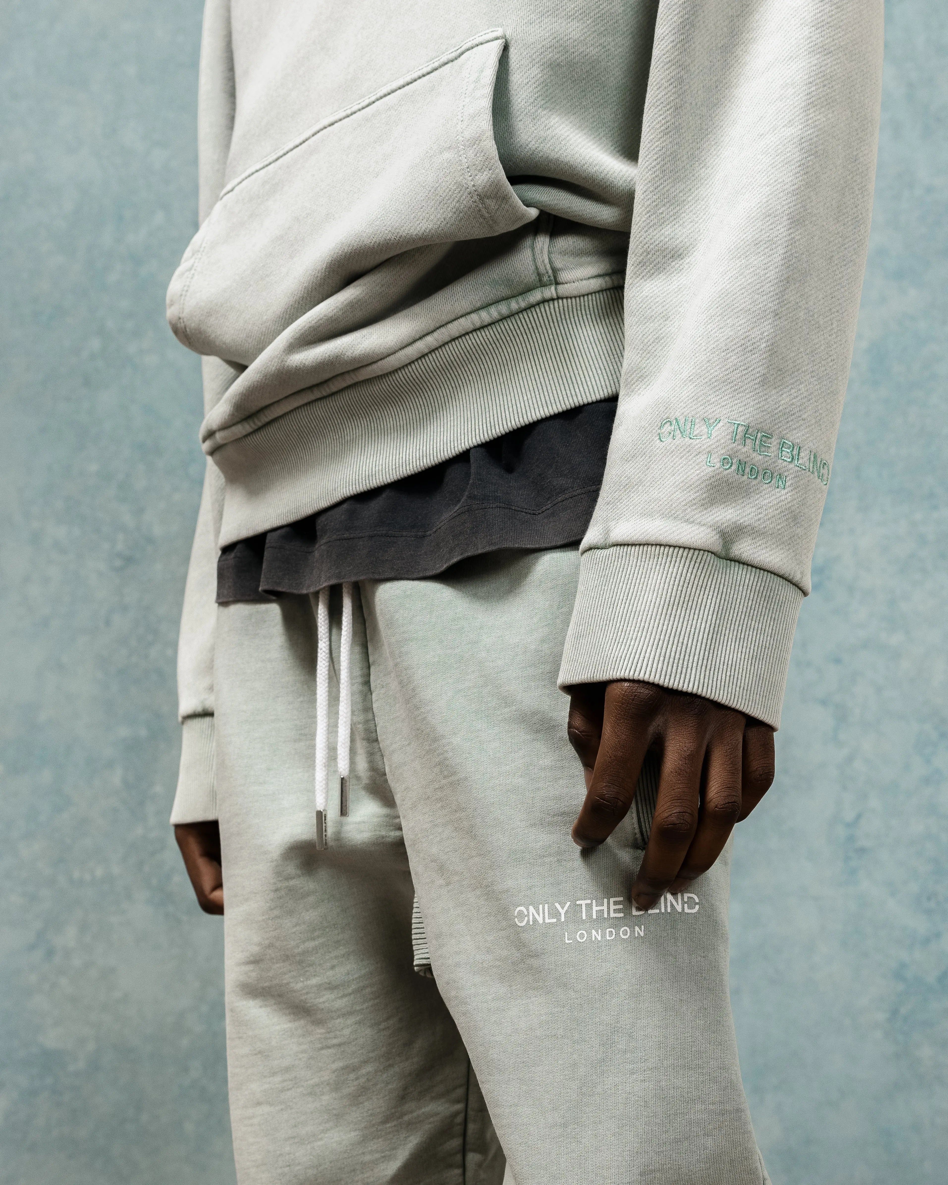 OCEAN MIST ESSENTIAL HOODIE