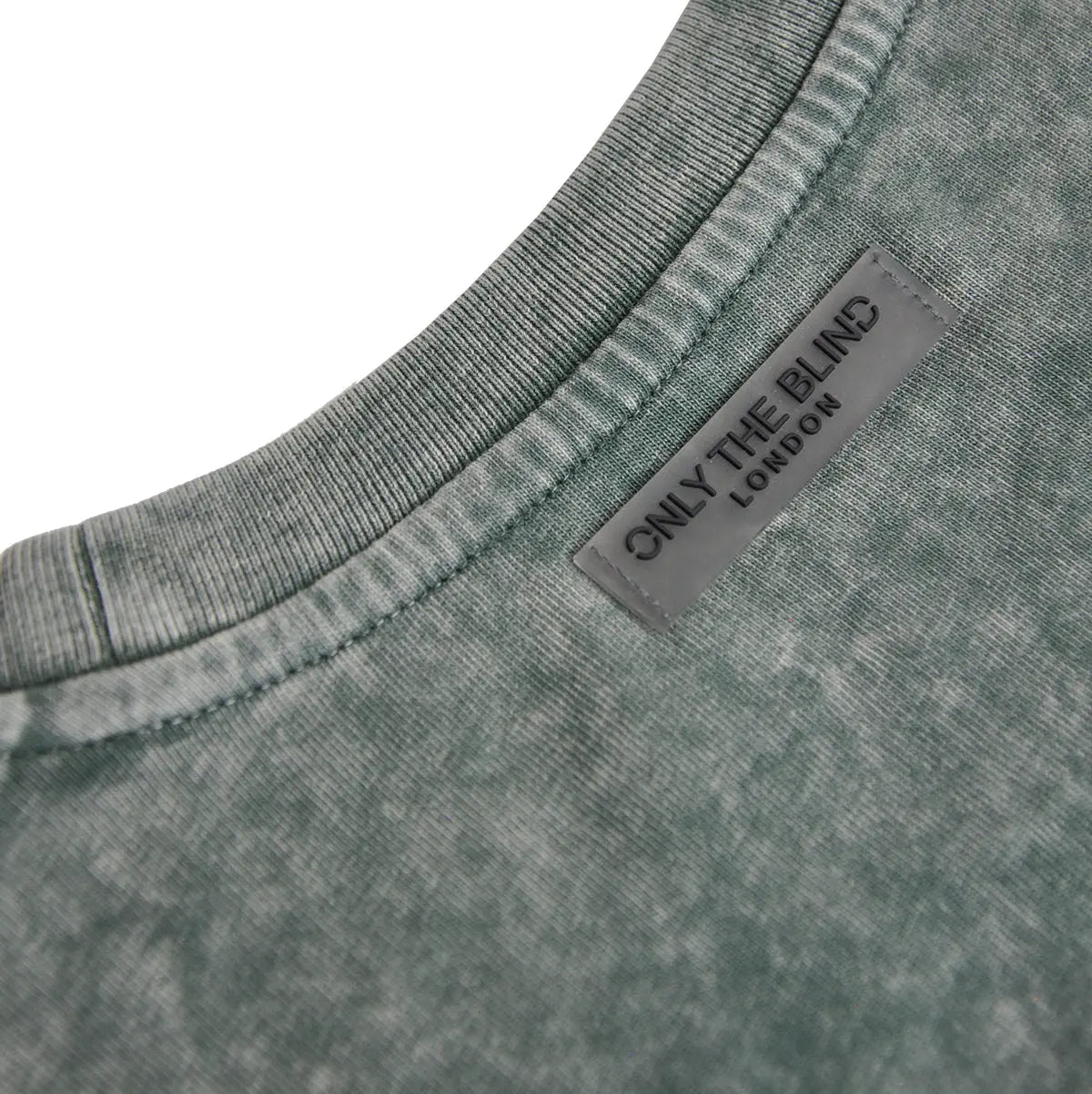 Olive Stonewash essentieel T-shirt