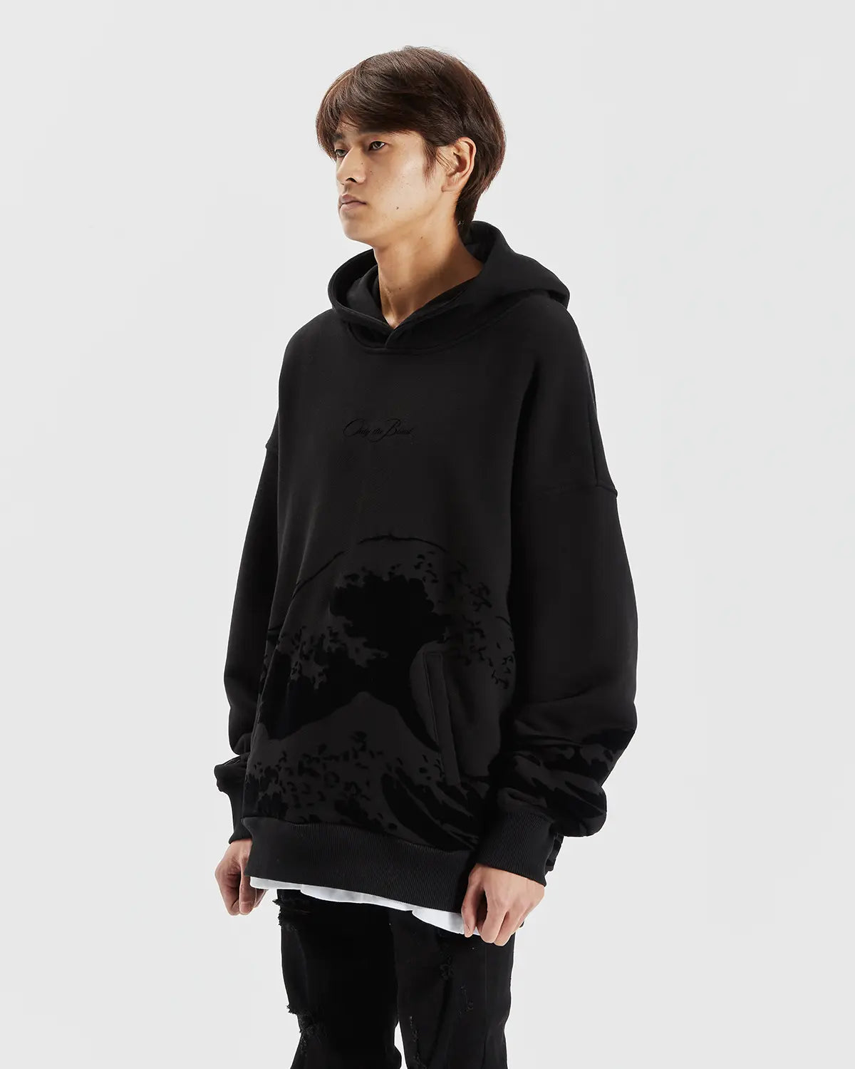 ONYX WAVE HOODIE